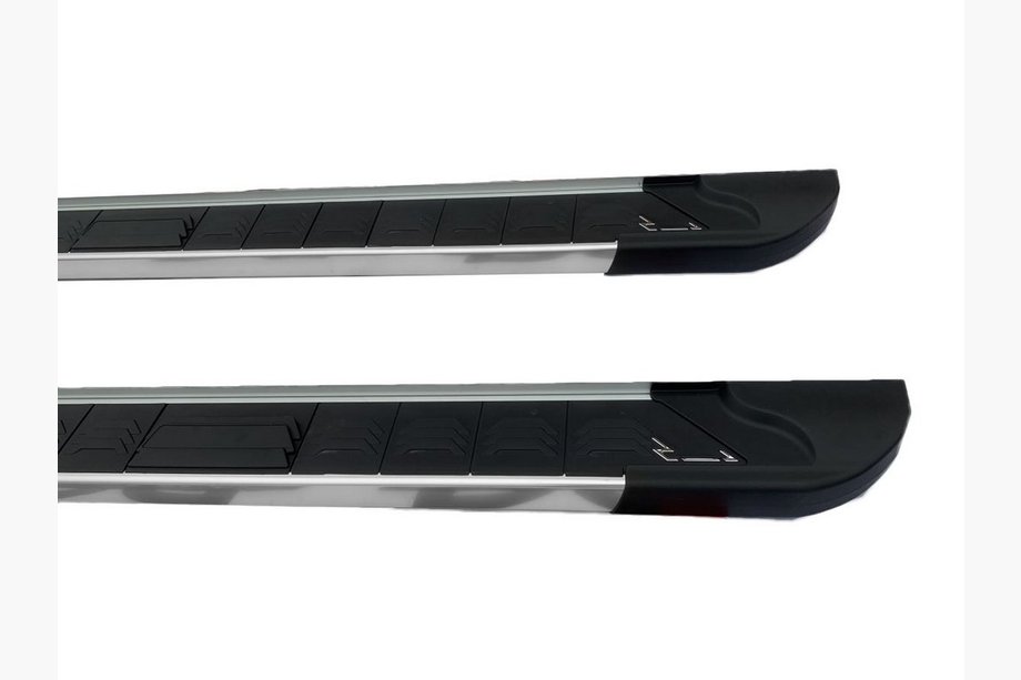 Nissan NV400 2010–2024 Sidetrin RedLine Black (2 stk., aluminium) Image