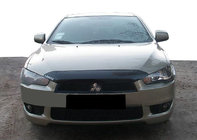Mitsubishi Lancer X 2008– Motorhjelmsdeflektor kort 2007-2011 (SIM) foto 1