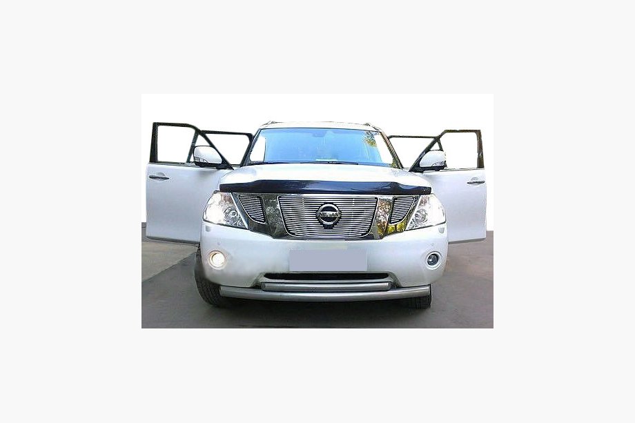 Nissan Patrol Y62 2010–2024 Motorhjelmsdeflektor (SIM) Image