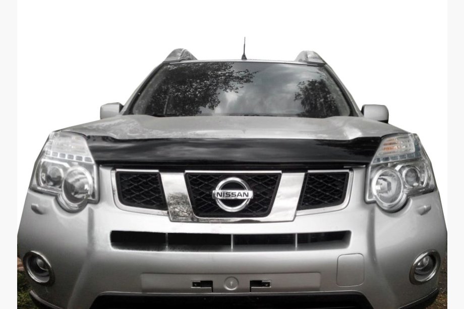 Nissan X-trail T31 2007–2014 Motorhjelmsdeflektor (SIM) Image