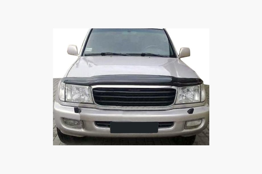 Toyota Land Cruiser 100 1998–2007 Motorhjelmsdeflektor (SIM) Image