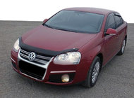 Volkswagen Jetta 2006–2011 Motorhjelmsdeflektor (SIM) foto 1