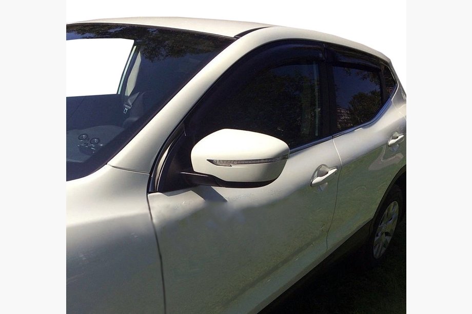 Nissan Qashqai 2014–2021 Vindafvisere til sideruder (4 stk., SIM) Image