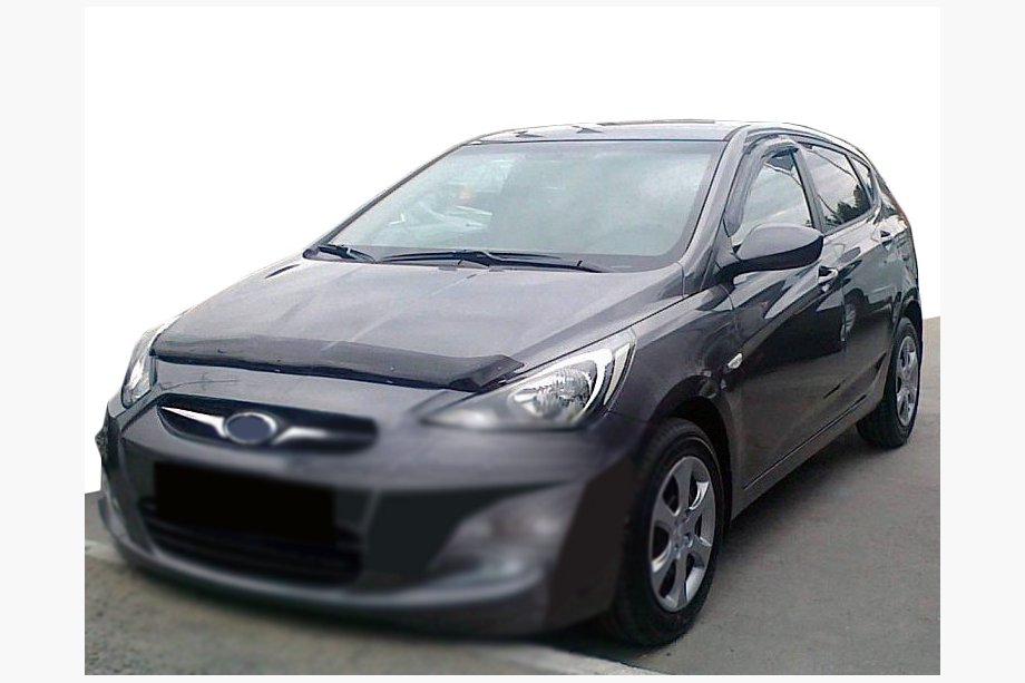 Hyundai Accent 2011–2017 Motorhjelmsdeflektor 2010-2014 (SIM) Image