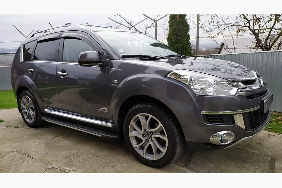 Peugeot 4007 2007–2013 Sidetrin Bosphorus Grey (2 stk., aluminium) Image