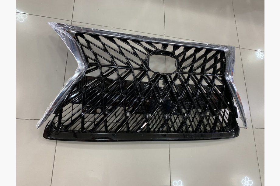 Lexus GX460 2009–2023 TRD-design grill Image