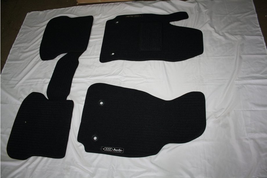 Audi A2 1999–2005 Tekstil gulvmåtter til kabinen (Corona) Image