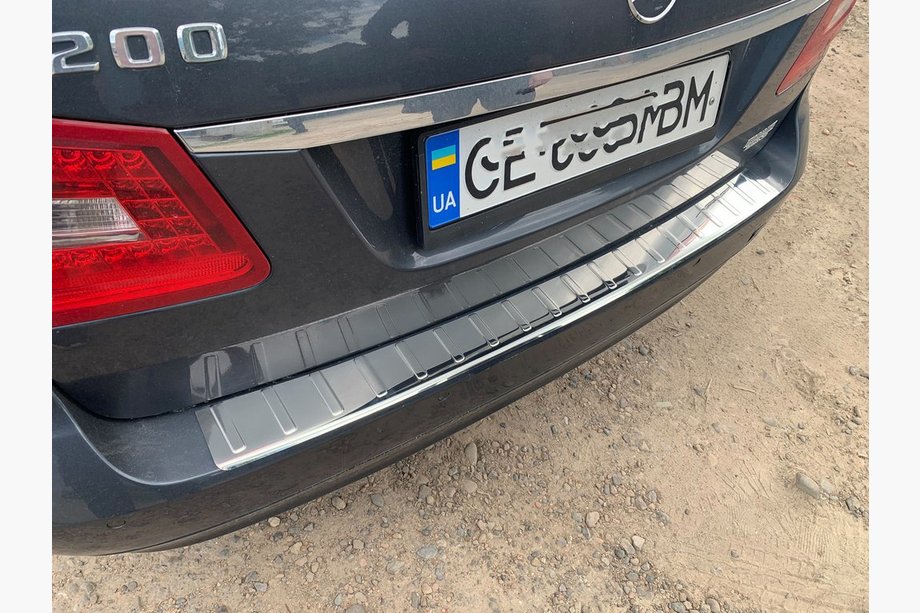 Mercedes E-class W212 2009–2016 Bagkofangerbeskytter Carmos (SW, rustfrit stål) Image