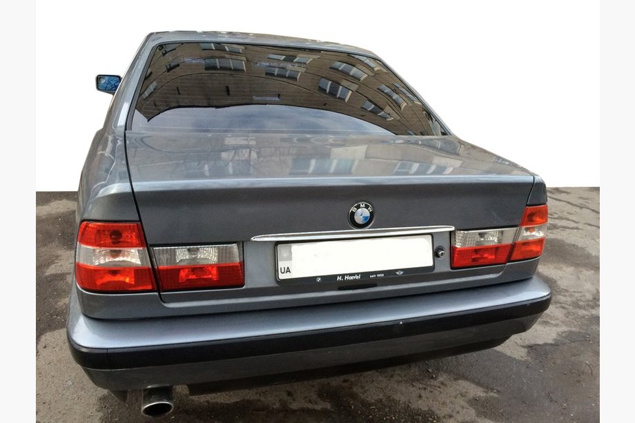 BMW 5-serie E34 1988–1995 Kromliste over nummerplade (rustfrit stål) Image