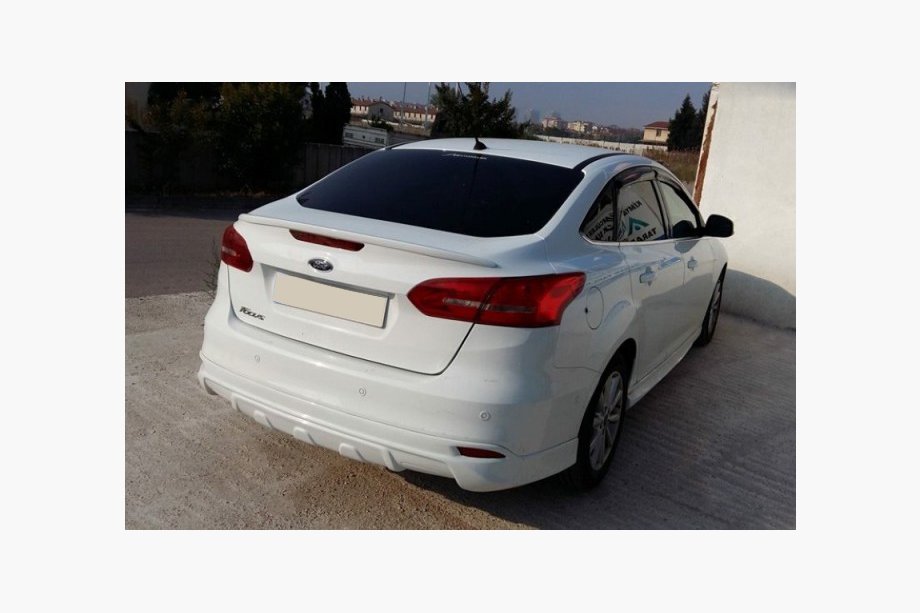 Ford Focus III 2011–2017 Bagdiffuser til bagkofanger Sedan 2015↗ (til lakering) Image