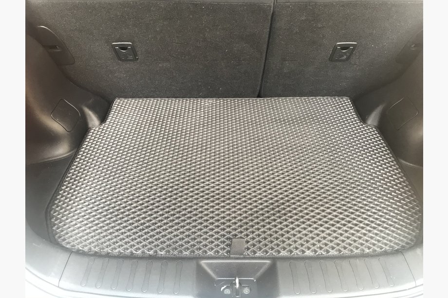 Nissan Juke 2010–2019 Bagagerumsmåtte (EVA, sort) Image