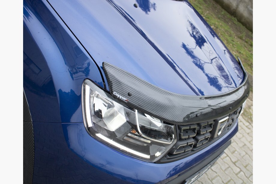 Renault Duster 2018–2024 Motorhjelmsdeflektor (EuroCap, carbon-look) Image