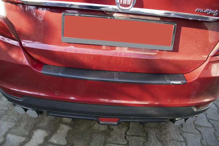 Fiat Tipo 2016– Beskyttelsesliste til bagkofanger EuroCap (Sedan, ABS) Image