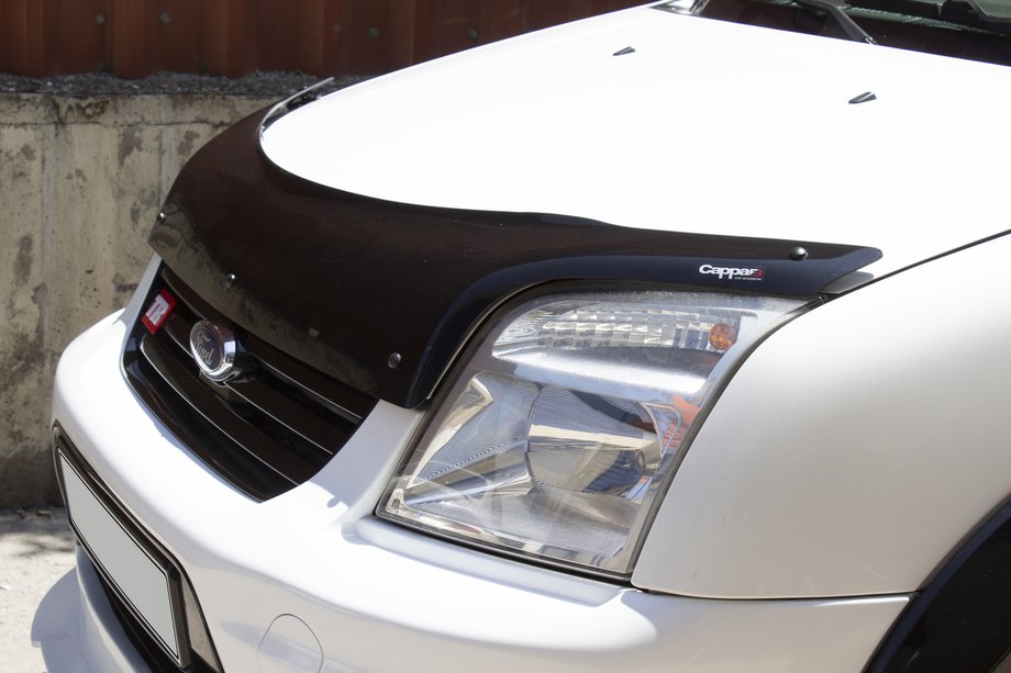 Ford Connect 2010–2013 Motorhjelmsdeflektor EuroCap V1 Image