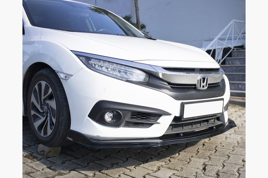 Honda Civic Sedan X 2016–2021 Frontlæbe til forreste kofanger V1 (sort) Image