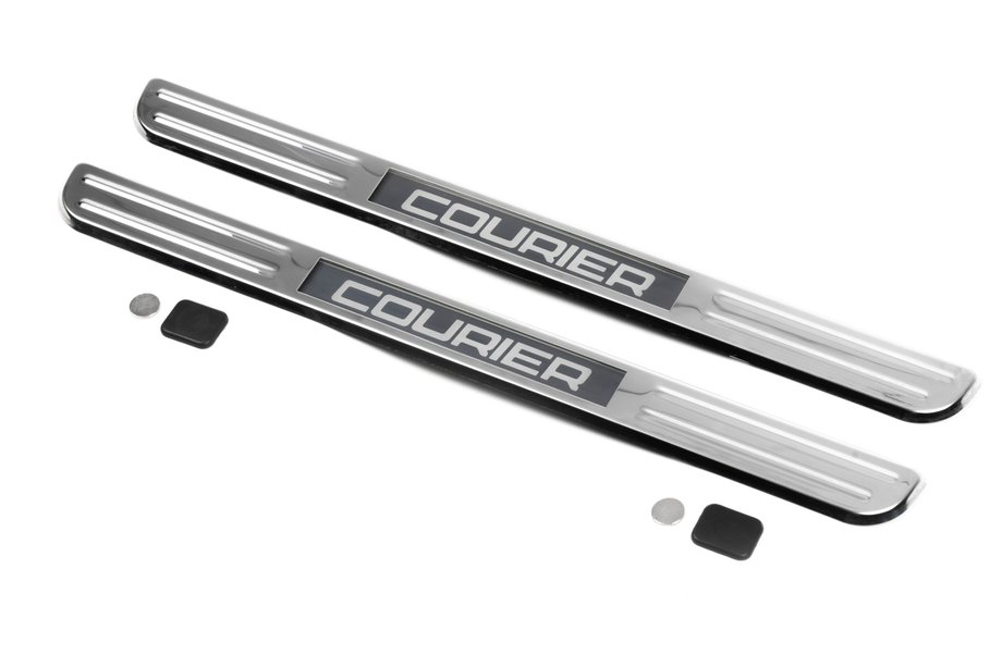 Ford Courier 2014–2023 Dørtrinslister med LED-belysning (2 stk., rustfrit stål) Image