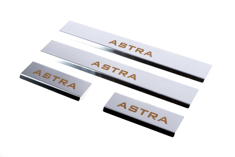 Opel Astra J 2009–2015 Dørtrinslister Carmos V1 (4 stk., rustfrit stål) Image