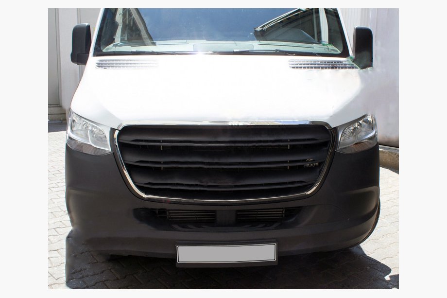 Mercedes Sprinter W907/W910 2018– Ramme til frontgrill (4 stk.) Image
