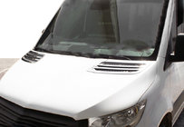 Mercedes Sprinter W907/W910 2018– Luftindtagslister Carmos (2 stk., rustfrit stål) foto 1