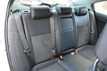Toyota Avensis 2009–2018 Bilsædeovertræk (kunstlæder ↗ Alcantara-erstatning) foto 3