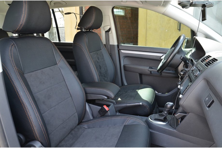 Volkswagen Touran 2003–2010 Sædeovertræk SoyuzAuto i læderlook Image