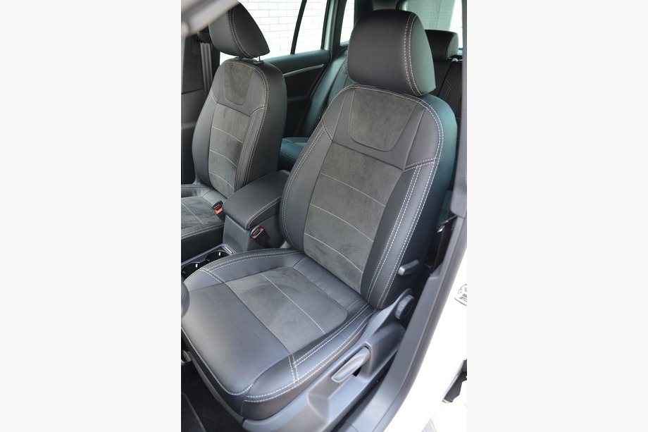 Volkswagen Tiguan 2007–2016 Sædeovertræk SoyuzAuto Leather style Image