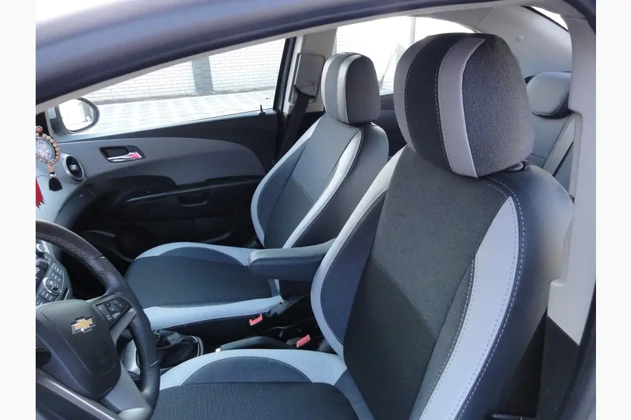 Chevrolet Aveo T300 2011–2020 Nyhed! SoyuzAuto Premium sædeovertræk til bil Image