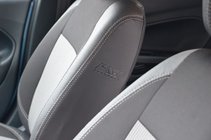 Ford Fiesta 2008–2017 Nyhed! Sædeovertræk i kunstlæder (2013↗) Brothers Premium foto 2