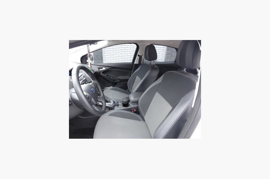 Ford Focus III 2011–2017 Modeltilpassede sædeovertræk i kunstlæder Brothers Premium Image