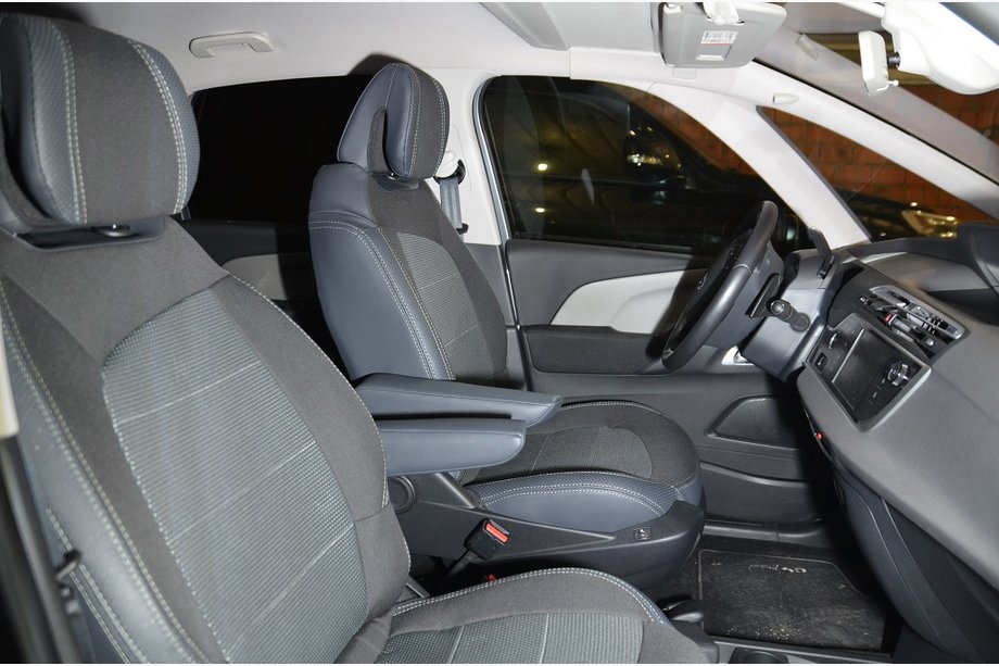 Citroen C-4 Picasso 2013–2022 Sædeovertræk i kunstlæder SoyuzAuto Premium Image