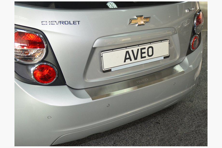 Chevrolet Aveo T300 2011–2020 Bagkofangerbeskytter med ombuk Nataniko (rustfrit stål) Image