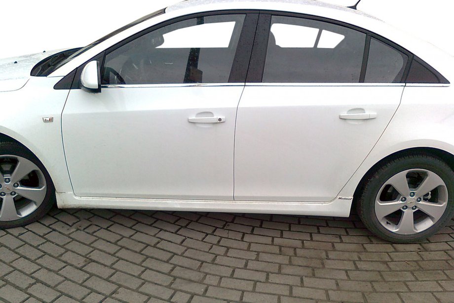 Chevrolet Cruze 2009–2015 Tuning sideskørter SD (Meliset, til lakering) Image