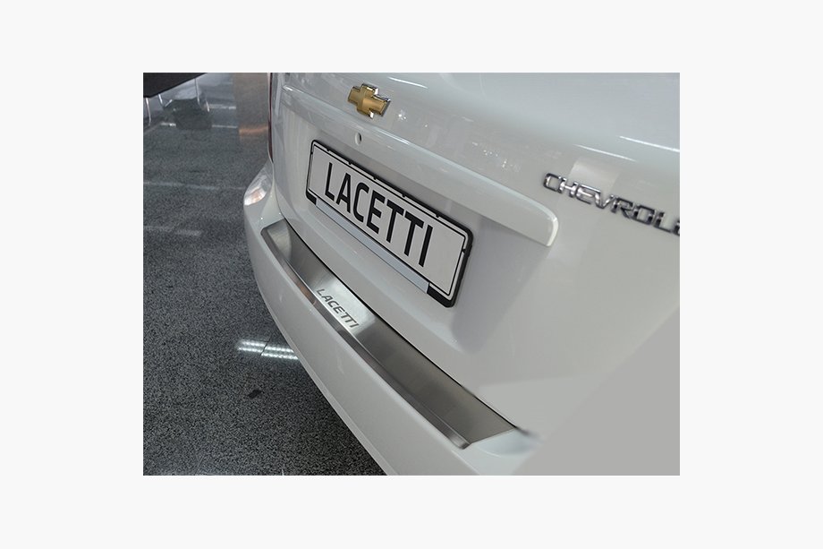 Chevrolet Lacetti 2003–2024 Bagkofangerliste med buk Natanika (rustfrit stål) Hatchback Image