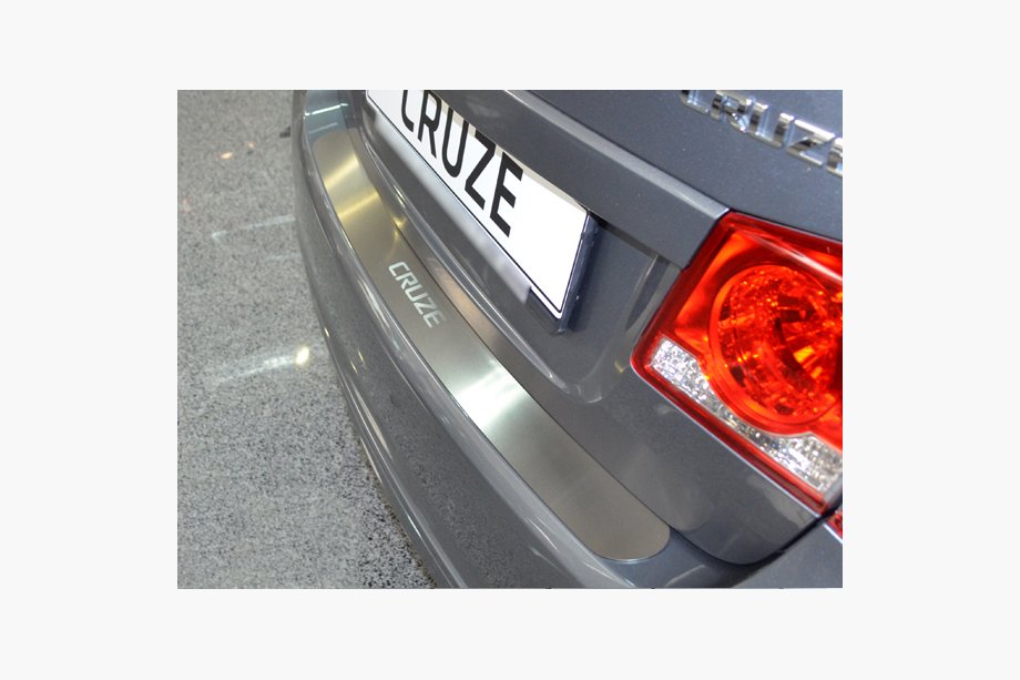 Chevrolet Cruze 2009–2015 Bagkofangerbeskytter Nataniko (rustfri stål) Image