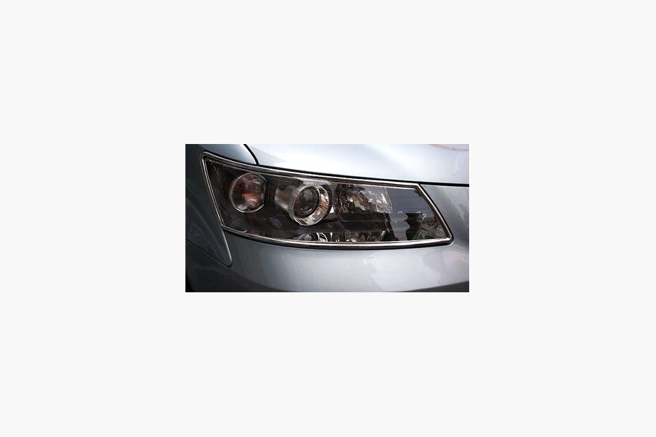 Hyundai Sonata NF 2004–2009 Krom forlygterammer 2005-2008 (2 stk., plast) Image