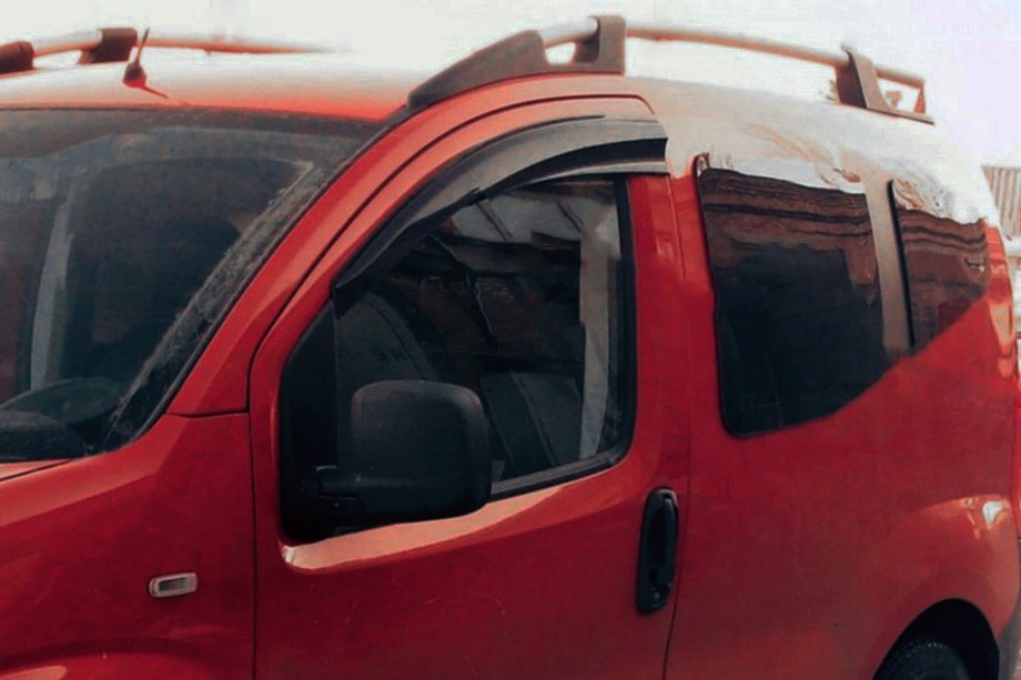 Citroen Nemo 2007–2017 Vindafvisere til sideruder (Mugen Sport) Image