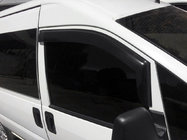 Citroen Jumpy 1996–2007 Vindafvisere til sideruder (2 stk., DDU) foto 2