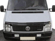Volkswagen LT 1995–2006 Motorhjelmsdeflektor FLY foto 1