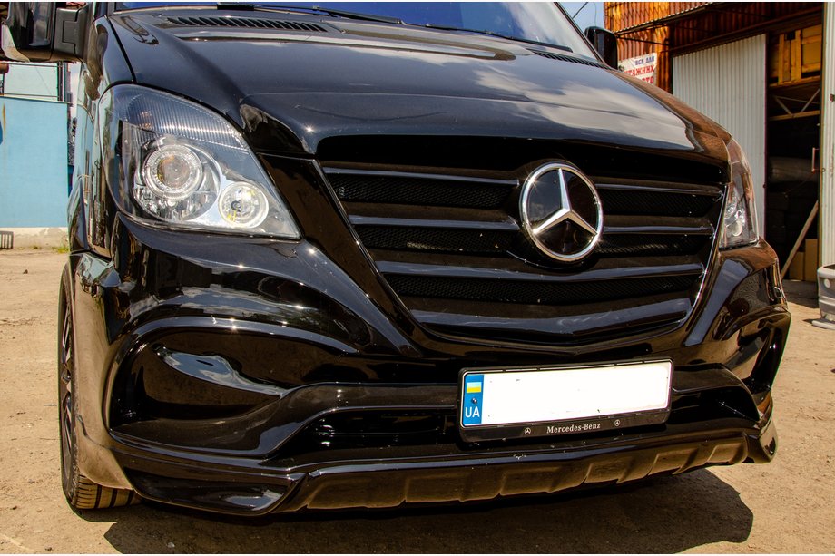 Mercedes Sprinter W906 2006–2018 Frontbumper Exclusive Sport (2006-2013) Image