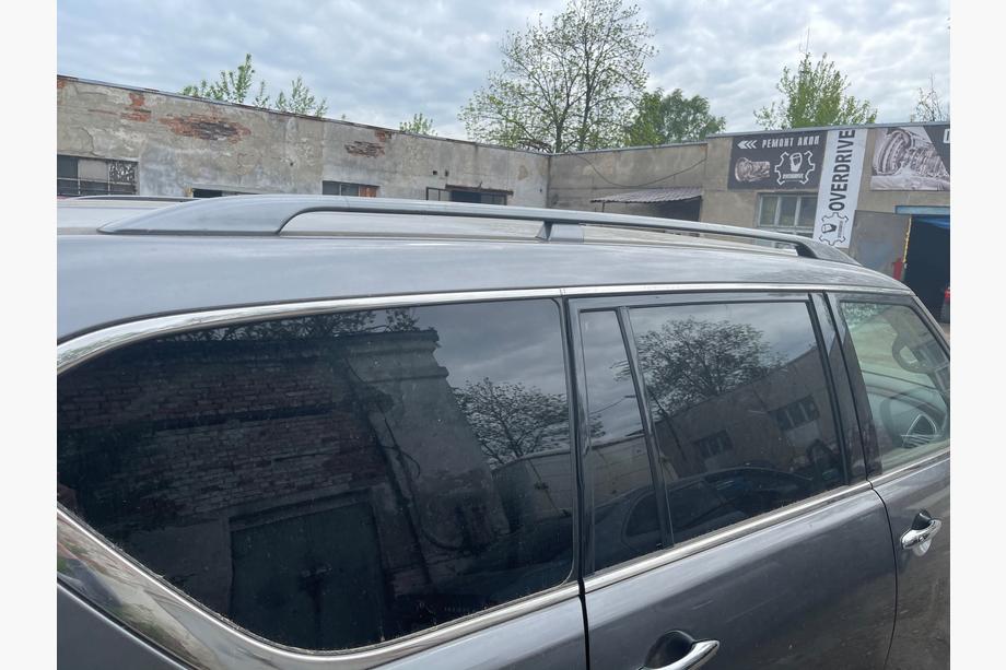 Nissan Patrol Y62 2010–2024 Tagrælinger (original 2019) Image