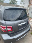 Nissan Armada 2016–2024 Bagklap (original 2019 årgang) foto 1