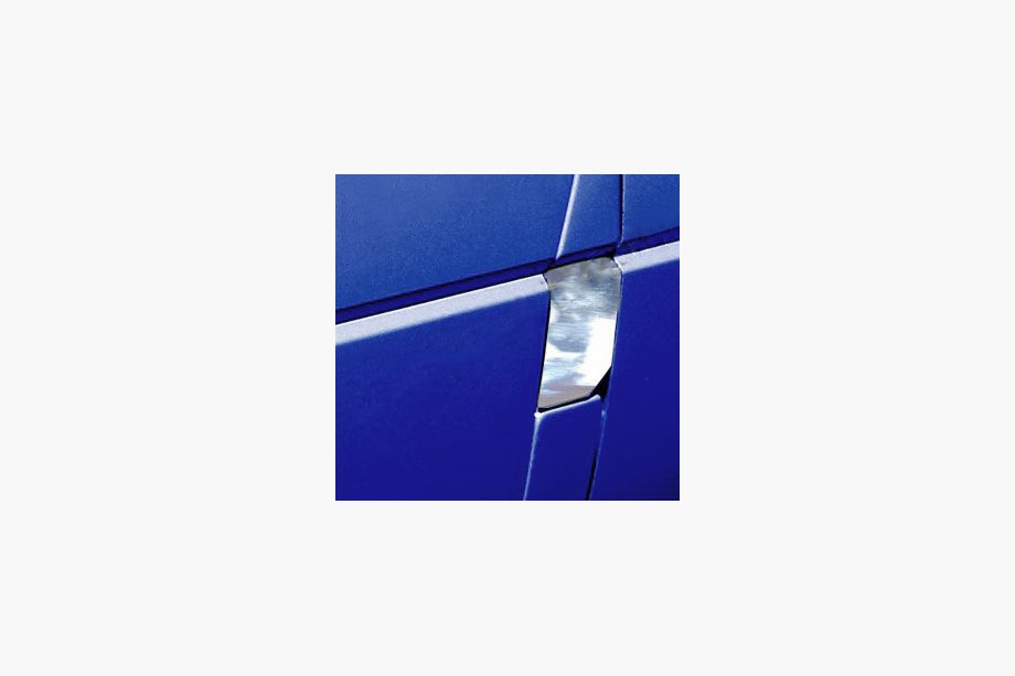 Volkswagen T4 Caravelle/Multivan 1990–2003 Krom cover til tankklap (Omsa) Image