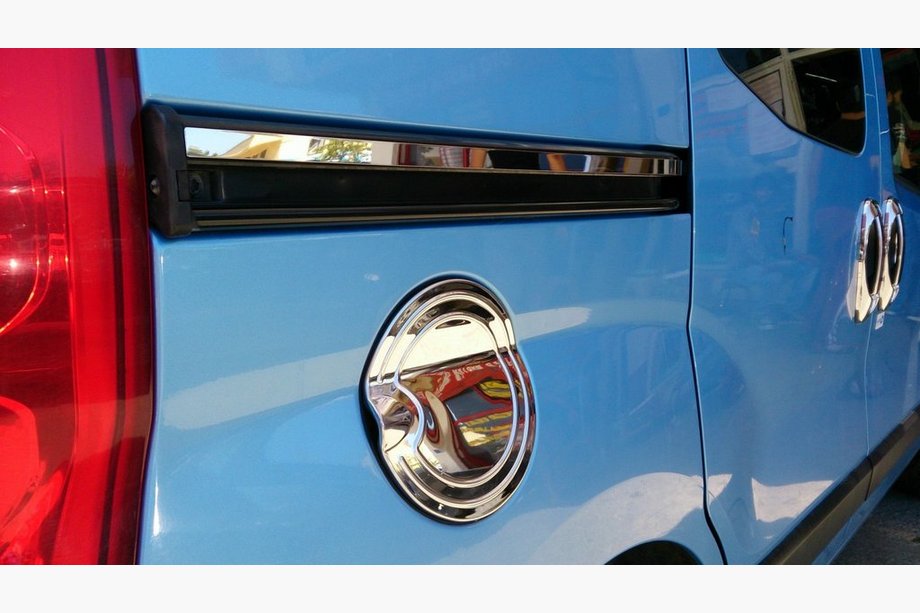 Fiat Fiorino/Qubo 2008–2024 Kromliste under skydedør (2 stk., rustfrit stål) Foto 3