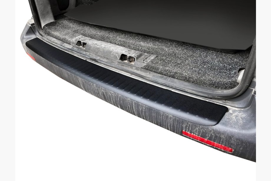 Volkswagen T5 Multivan 2003–2010 Bagkofangerbeskytter med ombuk (ABS-plast) Mat Image