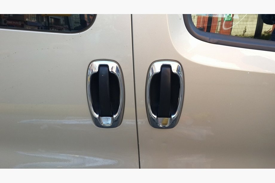 Fiat Fiorino/Qubo 2008–2024 Dørgrebsrammer i rustfrit stål (4 stk.) Foto 9