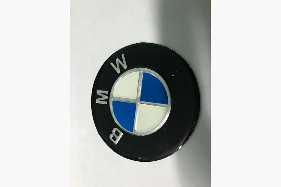 BMW 3-serie E30 1982–1994 BMW klistermærke (Ø 75 mm) Image