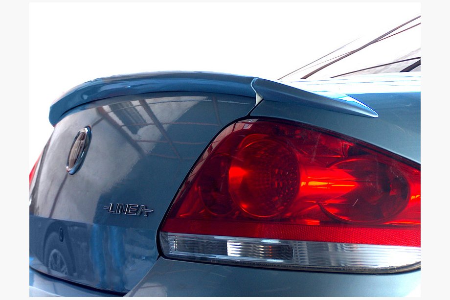Fiat Linea 2006–2018 3-delt spoiler (til lakering) Image