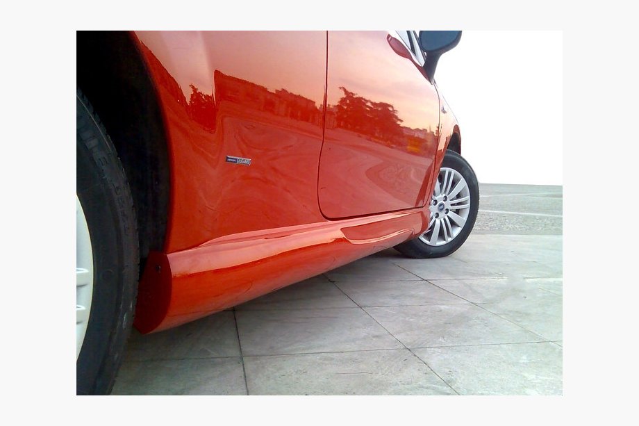 Fiat Punto Grande/EVO 2006–2018 Sideskørter (til 3-dørs, til lakering) Image