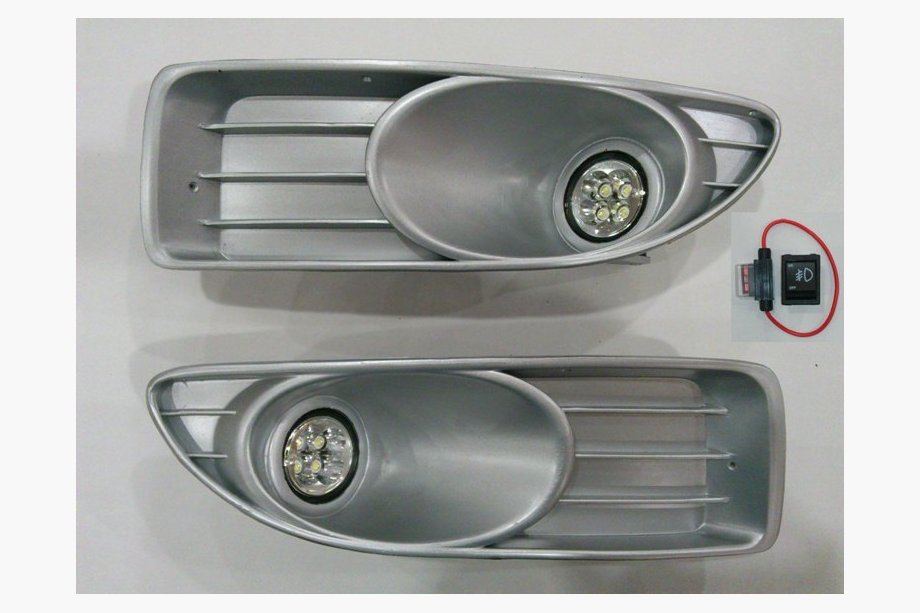 Fiat Linea 2006–2018 LED-tågelygter (dioder, 2006-2012) Image