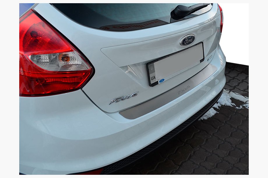 Ford Focus III 2011–2017 Bagkofangerbeskytter Nathanika (rustfrit stål) 2011-2014, stationcar Image